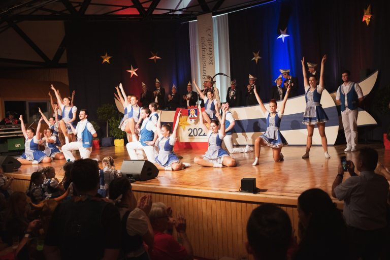 391 – Prunksitzung 2022 – 391 – Sternschnuppen Bockeroth